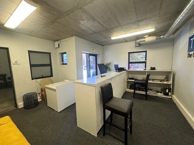 To Let commercial Property for Rent in Maitland Western Cape